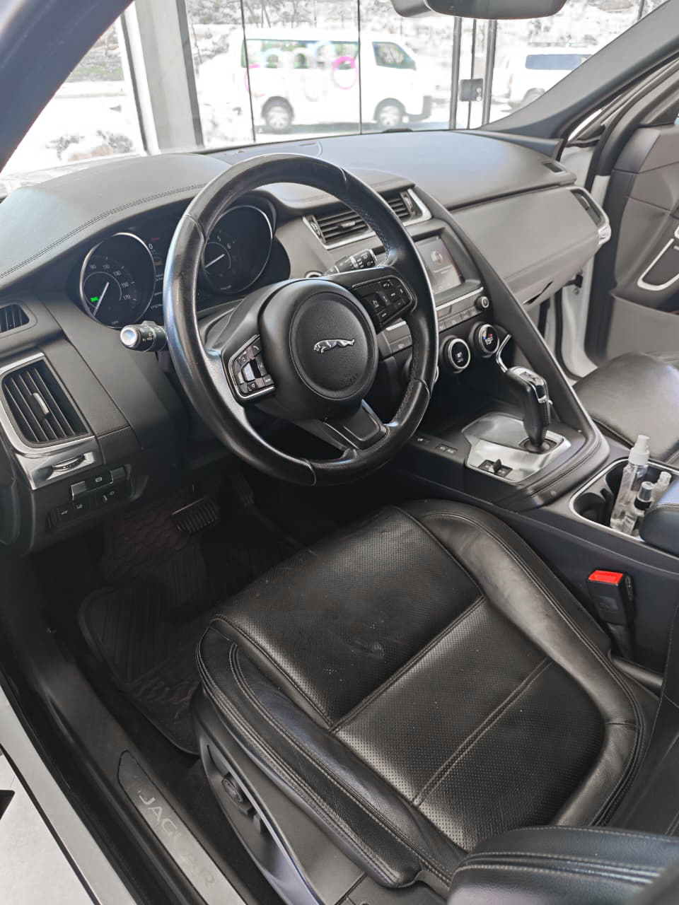 JAGUAR EPACE SE 2019 - Imagen 3